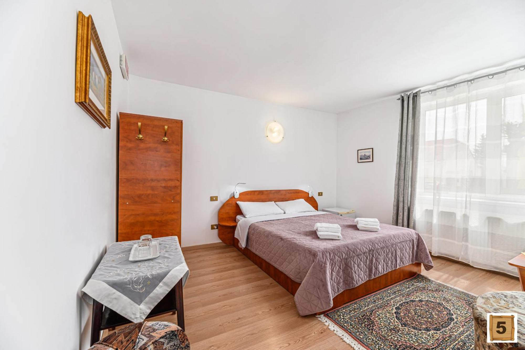 Pensiunea Roma Antica Hărman Buitenkant foto