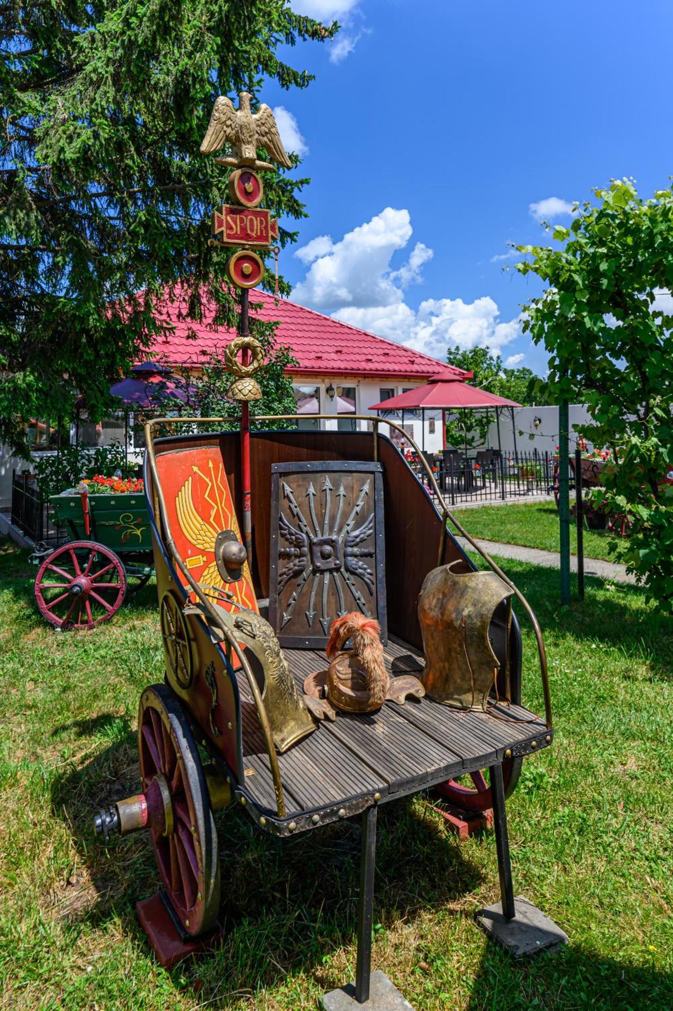 Pensiunea Roma Antica Hărman Buitenkant foto